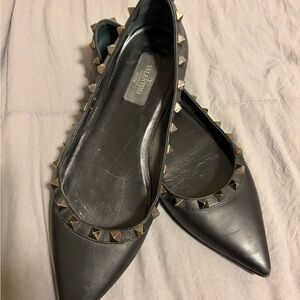 Valentino Garavani Black Studded Flats